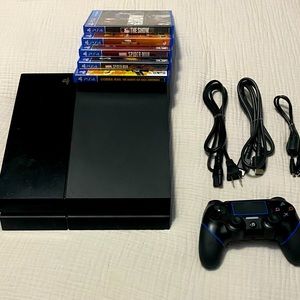 Sony PlayStation4 console, 5 PS4 Games, Controller, Power/USB/HDMI Cables